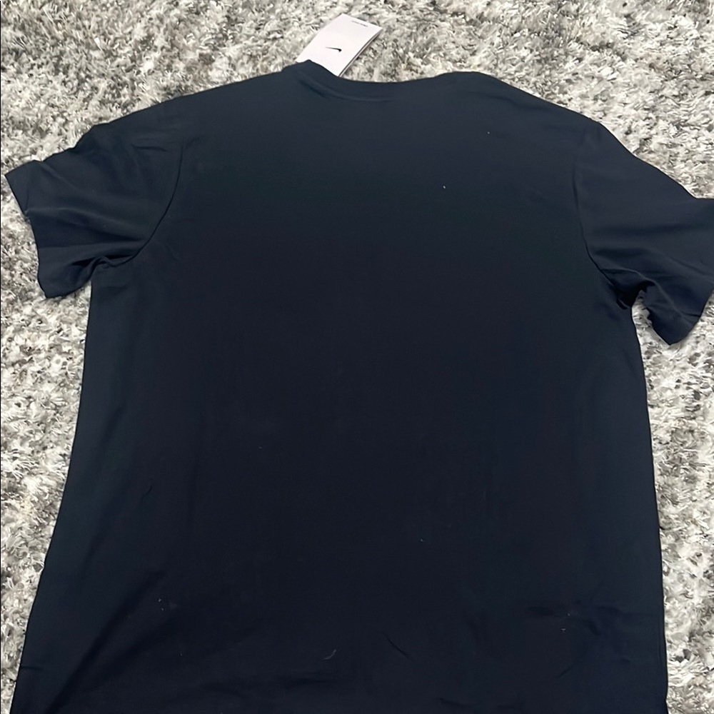 Nike Black T-Shirt with Gold Logo - Picture 6 of 6